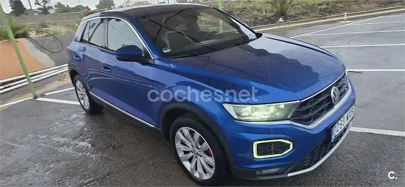 Usado VW T-Roc Sportline 150 CV (110 kW) 2019 Azul SUV