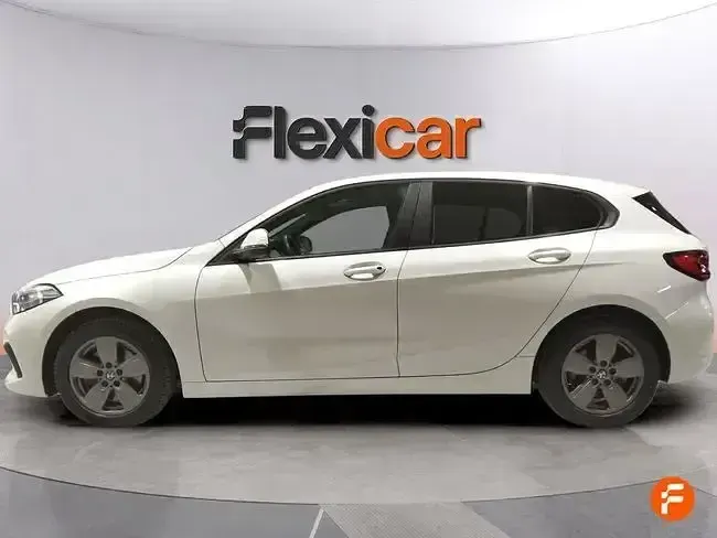 Usado BMW 118 150 CV (110 kW) 2021 Blanco Utilitario