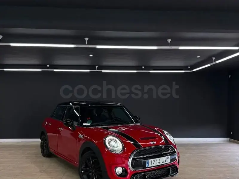 Usado Mini Cooper S 192 CV (141 kW) 2016 Rojo Utilitario