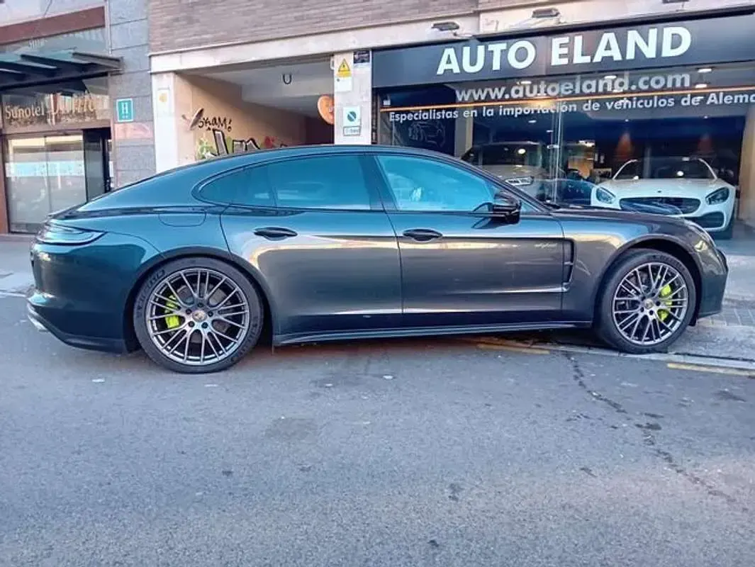 Usado Porsche Panamera 4 462 CV (339 kW) 2021 Gris Berlina