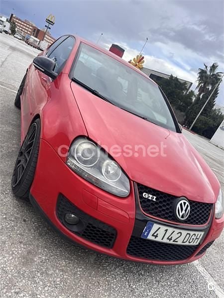 Usado VW Golf IV GTI 200 CV (147 kW) 2005 Rojo Berlina