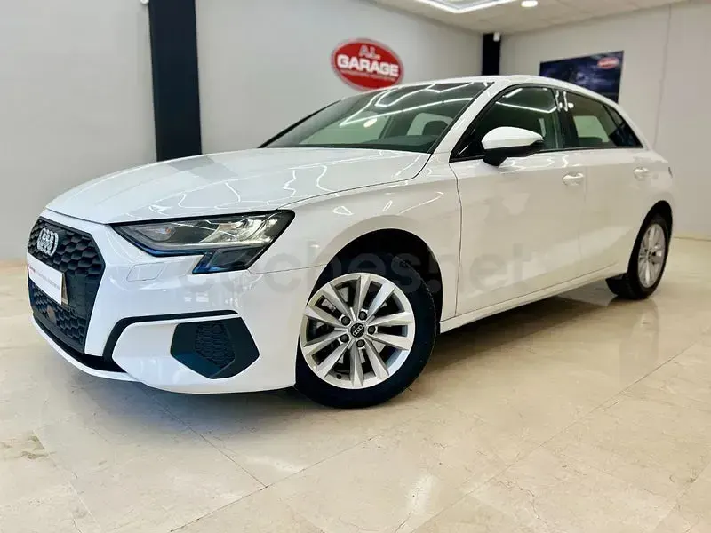Usado Audi A3 Advanced Plus 110 CV (80 kW) 2023 Blanco Berlina