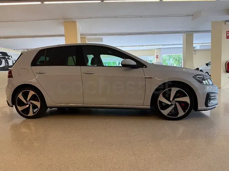 Usado VW Golf VII GTI 245 CV (180 kW) 2018 Blanco Berlina
