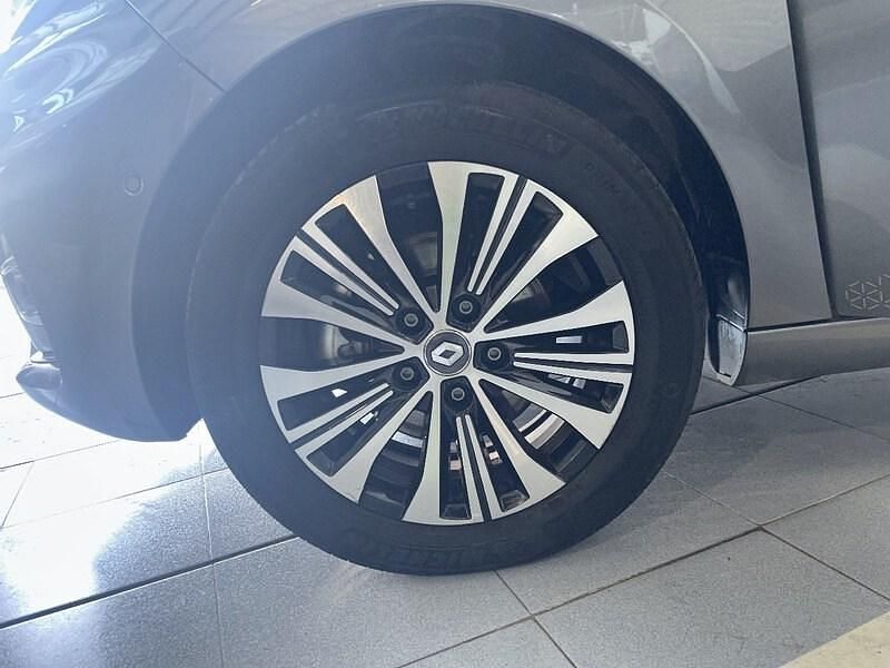 Usado Renault Zoe 99 kW (135 CV) 2023 Rojo Utilitario