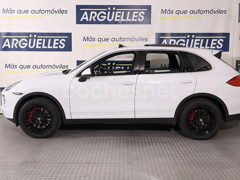 Usado Porsche Cayenne Turbo 500 CV (367 kW) 2013 Blanco SUV