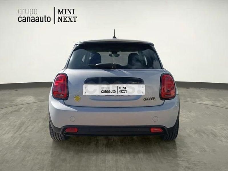 Usado Mini Cooper SE 135 kW (184 CV) 2022 Blanco Utilitario