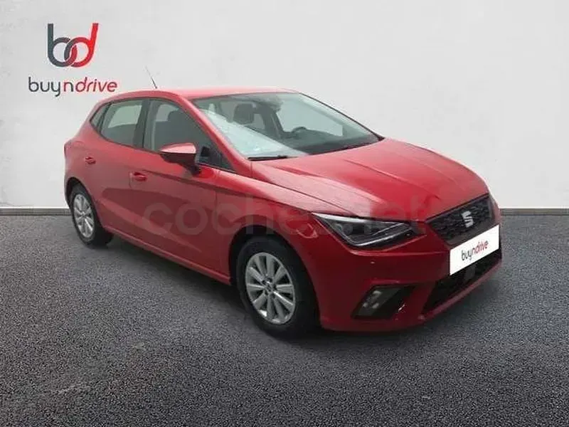 Usado Seat Ibiza Style Plus 110 CV (80 kW) 2022 Blanco Berlina