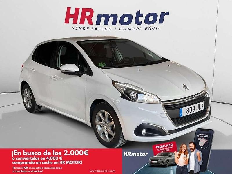 Blanco Usado 2016 Peugeot 208 Style Utilitario | 8990 € (Precio justo) - Imagen 1/4