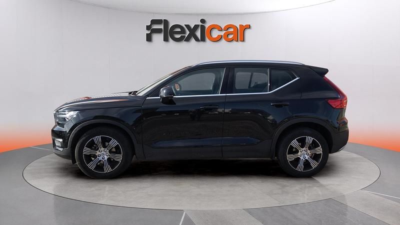Usado Volvo XC40 Inscription 163 CV (119 kW) 2021 Negro SUV