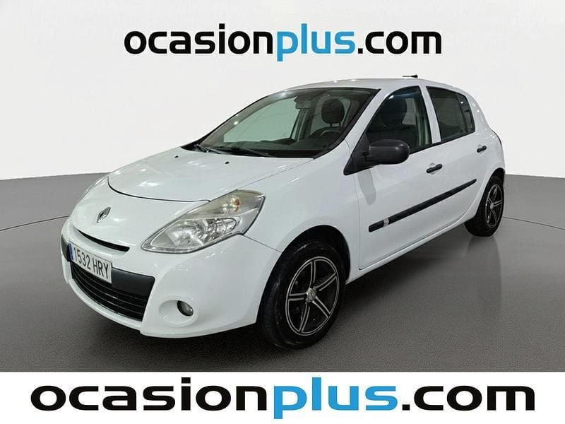 Blanco Usado 2013 Renault Clio III Collection Utilitario | 6900 € - Imagen 1/4