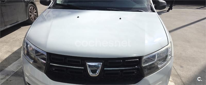Usado Dacia Sandero Ambiance 73 CV (53 kW) 2017 Blanco Berlina