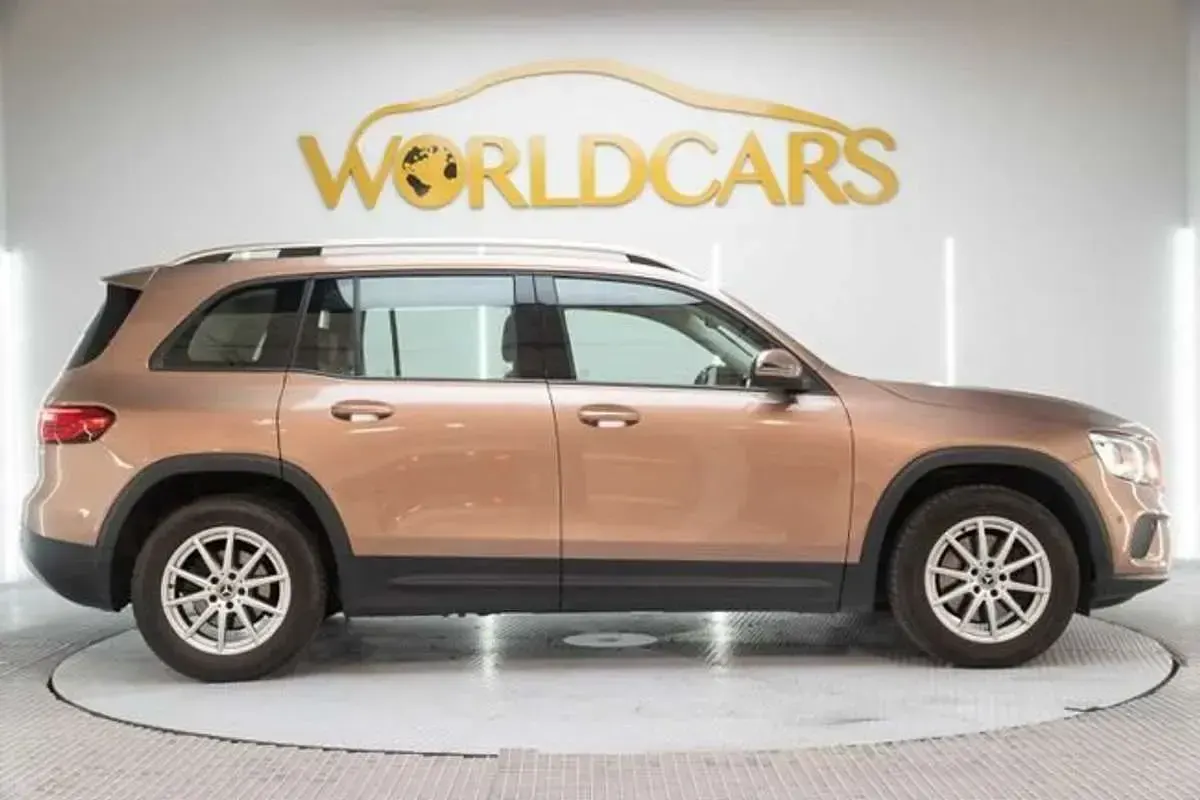Usado Mercedes GLB200 150 CV (110 kW) 2021 Marrón SUV