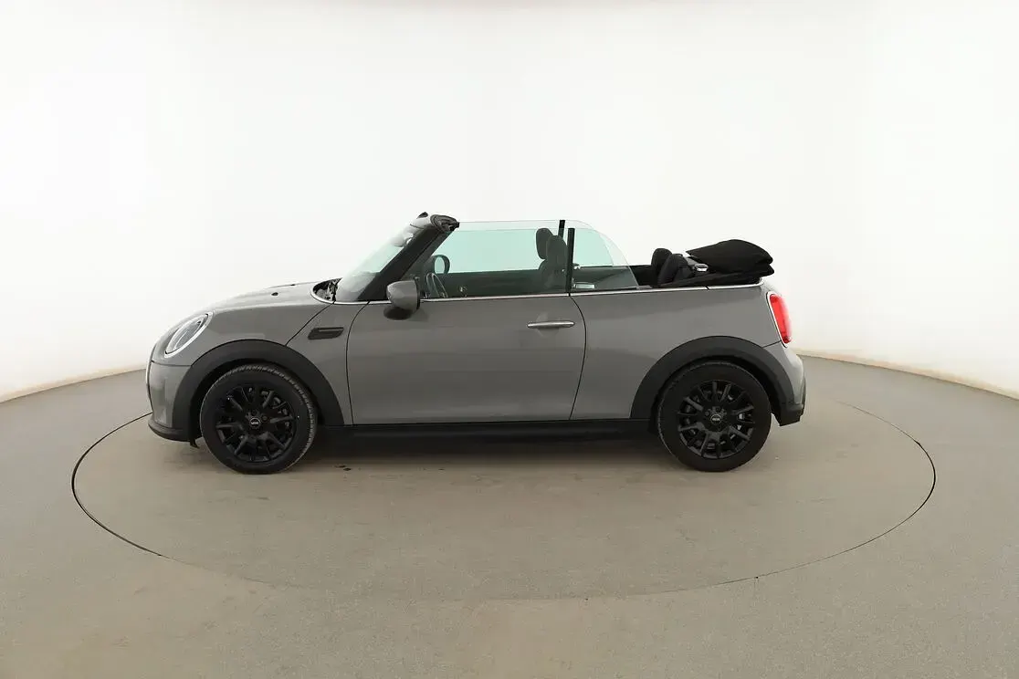 Usado Mini ONE 102 CV (75 kW) 2021 Gris Utilitario