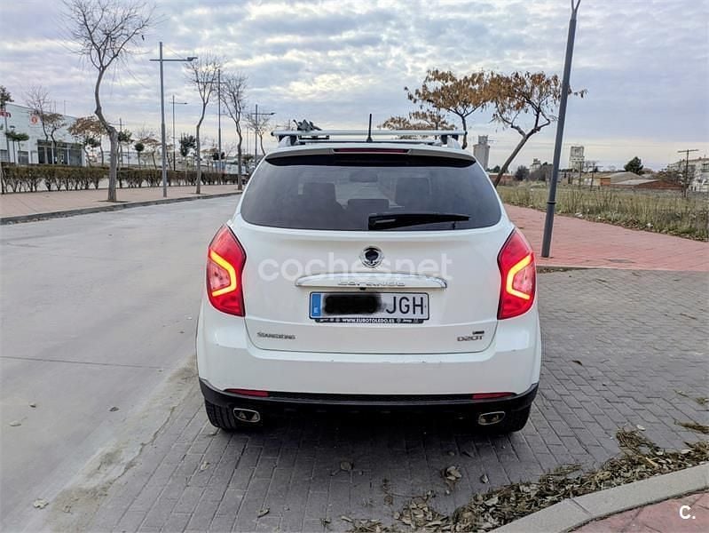 Usado Ssangyong (KGM) Korando Limited 175 CV (128 kW) 2015 Blanco SUV