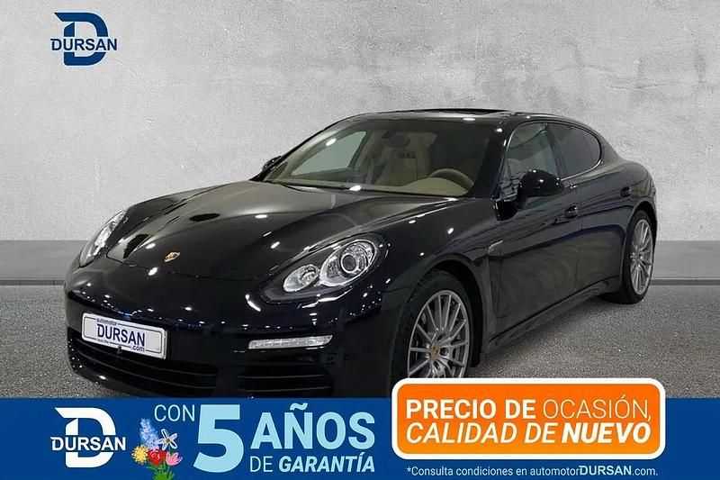 Usado Porsche Panamera 303 CV (222 kW) 2014 Negro Utilitario