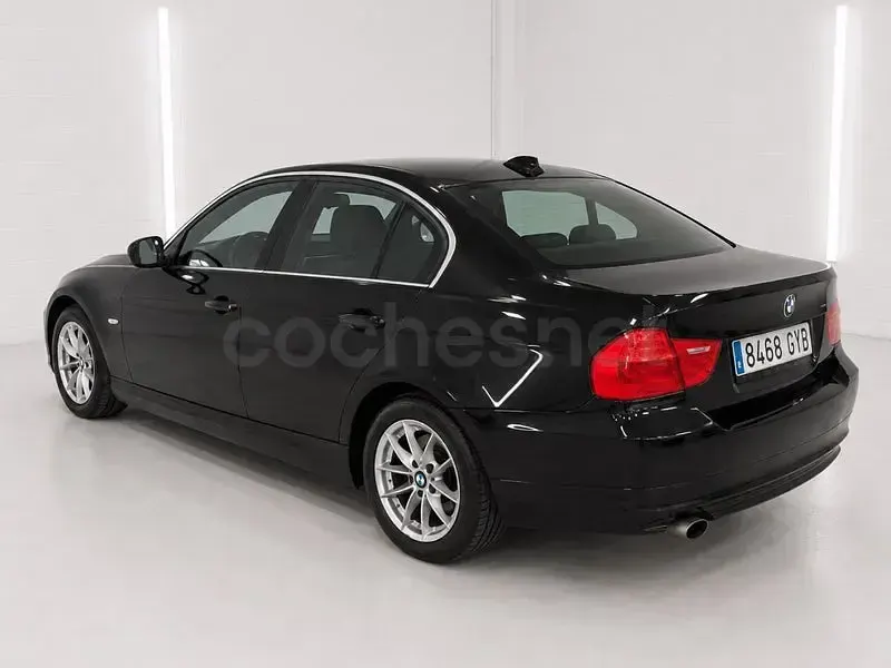 Usado BMW 318 143 CV (105 kW) 2010 Negro Berlina