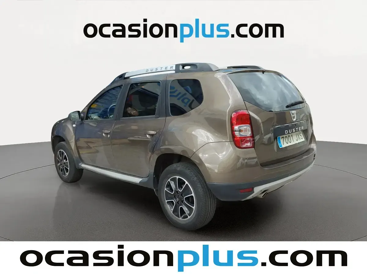Usado Dacia Duster Black Shadow 110 CV (80 kW) 2017 Marrón SUV