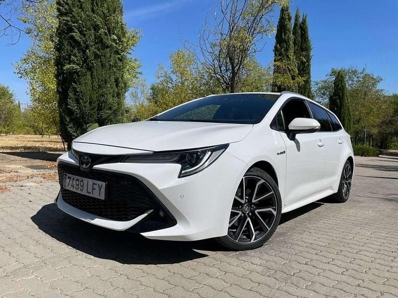 Usado Toyota Corolla Sport 180 CV (132 kW) 2020 Blanco Familiar