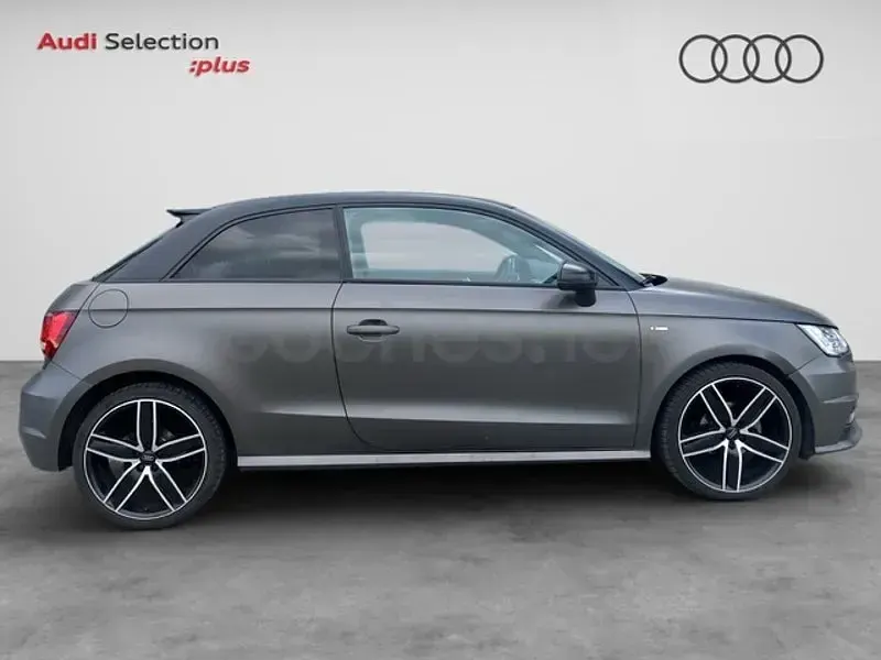Usado Audi A1 Attraction 95 CV (69 kW) 2017 Negro Utilitario