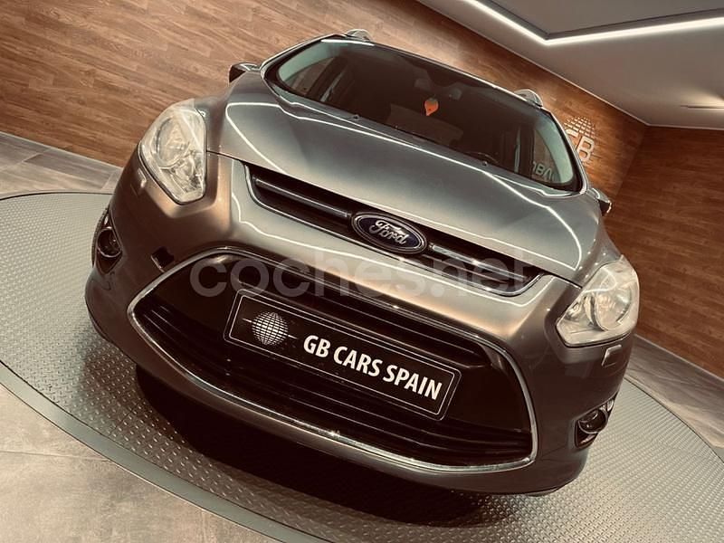 Usado Ford Grand C-Max Trend 125 CV (91 kW) 2013 Gris Monovolumen