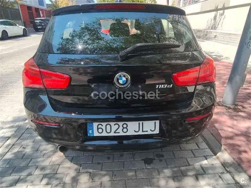 Usado BMW 118 143 CV (105 kW) 2016 Negro Utilitario