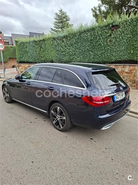 Usado Mercedes C300e 306 CV (225 kW) 2020 Azul Familiar