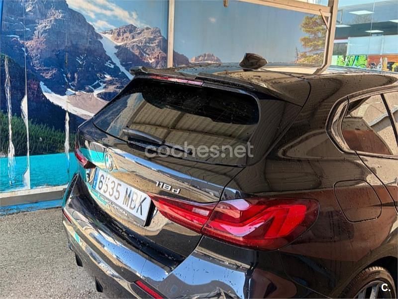 Usado BMW 118 M Sport 150 CV (110 kW) 2022 Negro Utilitario
