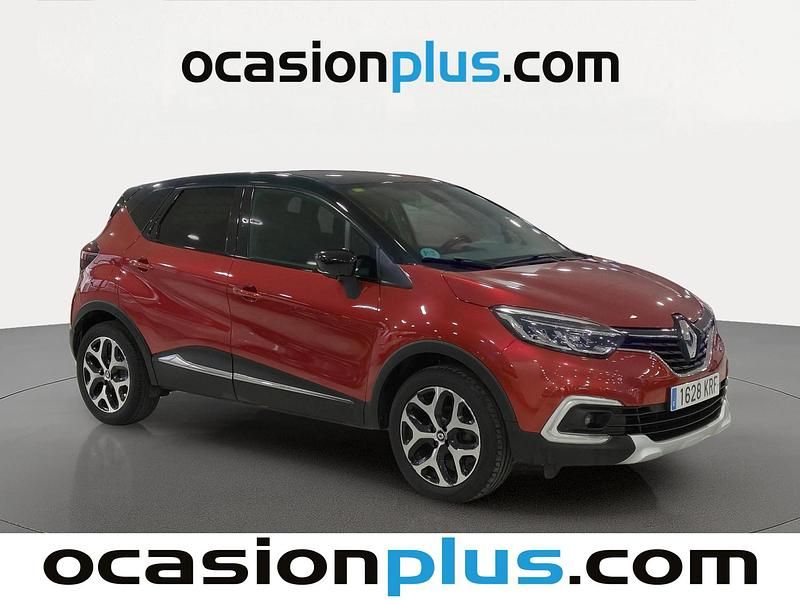 Usado Renault Captur Zen 90 CV (66 kW) 2018 Rojo SUV