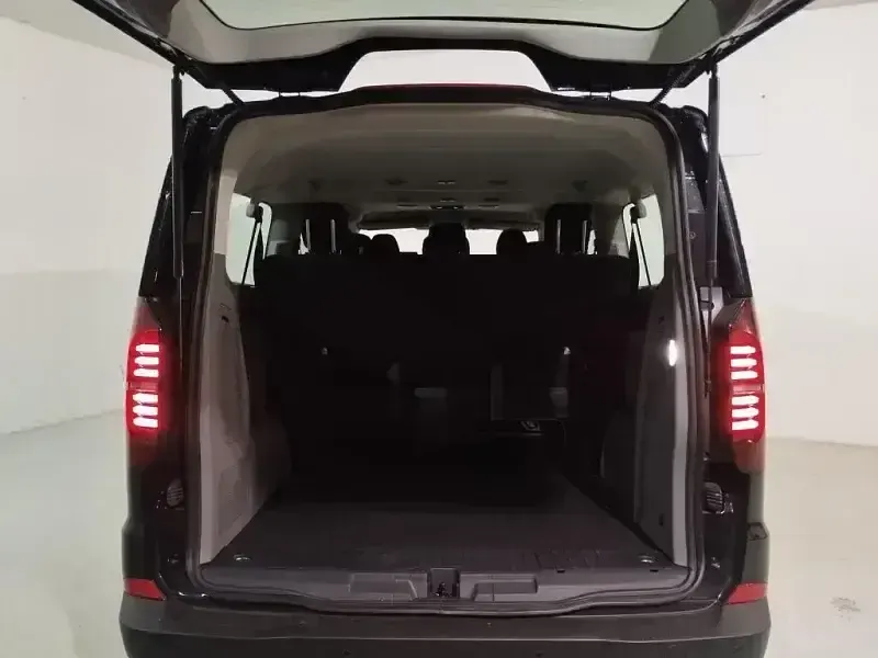 Usado VW Caravelle 150 CV (110 kW) 2025 Van