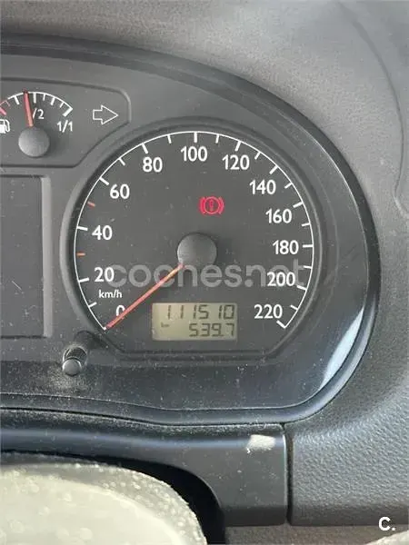 Usado VW Polo Trendline 75 CV (55 kW) 2003 Azul Berlina