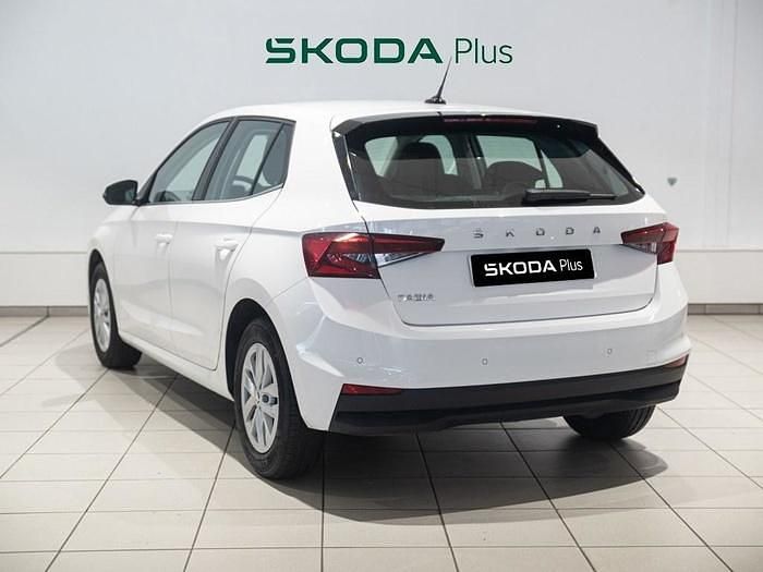 Blanco Usado 2024 Skoda Fabia Selection | 17.990 € (Caro) - Imagen 1/4