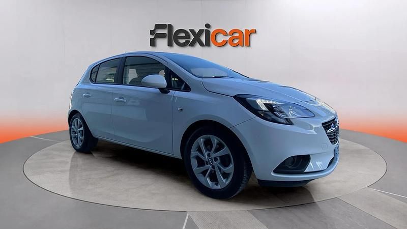 Usado Opel Corsa Selective 90 CV (66 kW) 2017 Blanco Utilitario