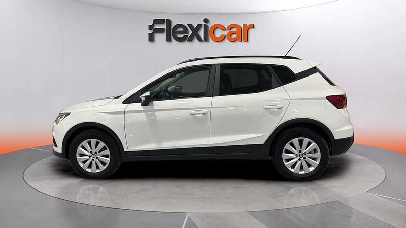 Usado Seat Arona Ecomotive 95 CV (69 kW) 2018 Blanco SUV