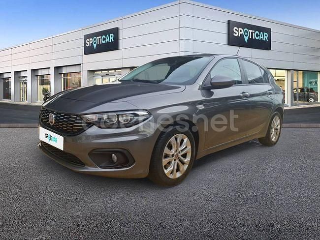 Gris / plata Usado 2017 Fiat Tipo Easy Berlina | 11.000 € (Precio justo) - Imagen 1/4
