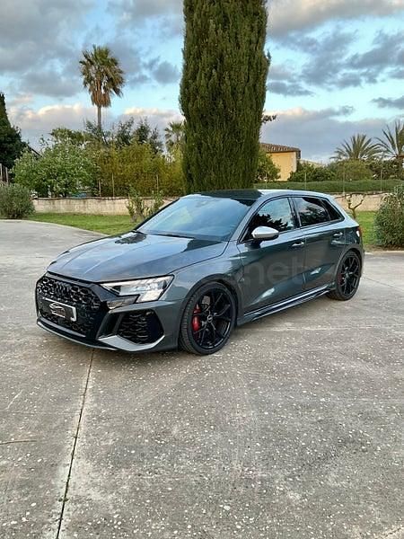 Usado Audi RS3 400 CV (294 kW) 2022 Gris / plata Berlina