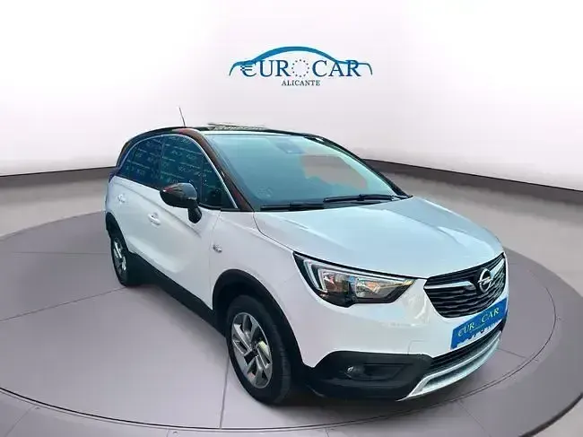 Usado Opel Crossland X 111 CV (81 kW) 2018 Blanco SUV