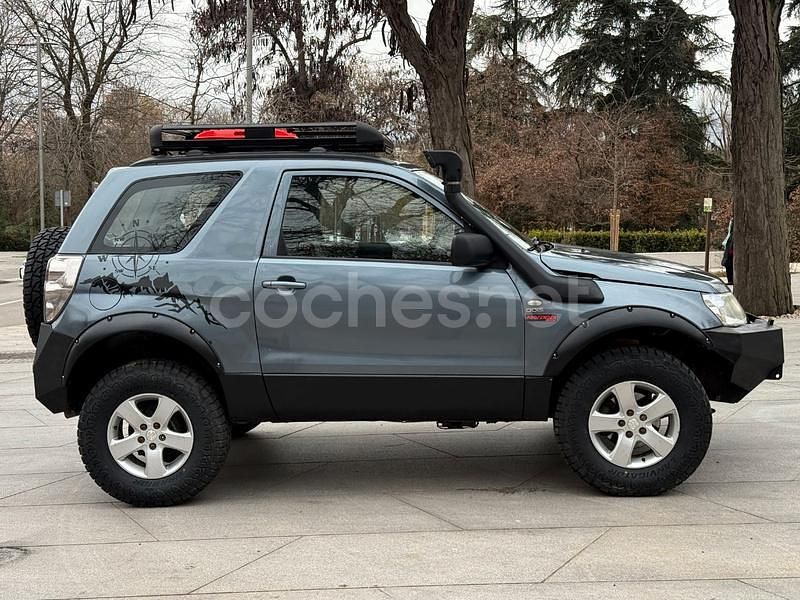 Usado Suzuki Grand Vitara 129 CV (94 kW) 2007 Gris / plata SUV