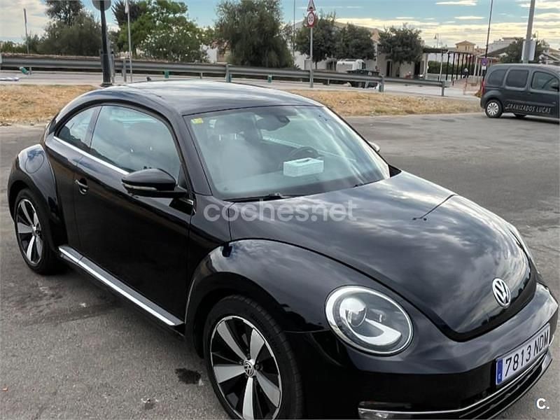 Usado VW Beetle Sport 160 CV (117 kW) 2013 Negro Utilitario