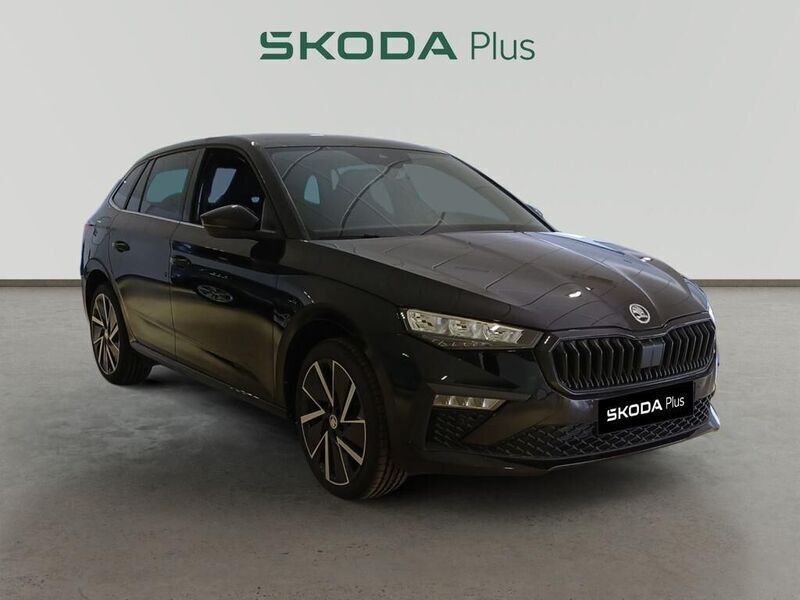 Negro Nuevo 2024 Skoda Scala Utilitario | 22.990 € (Precio justo) - Imagen 1/4