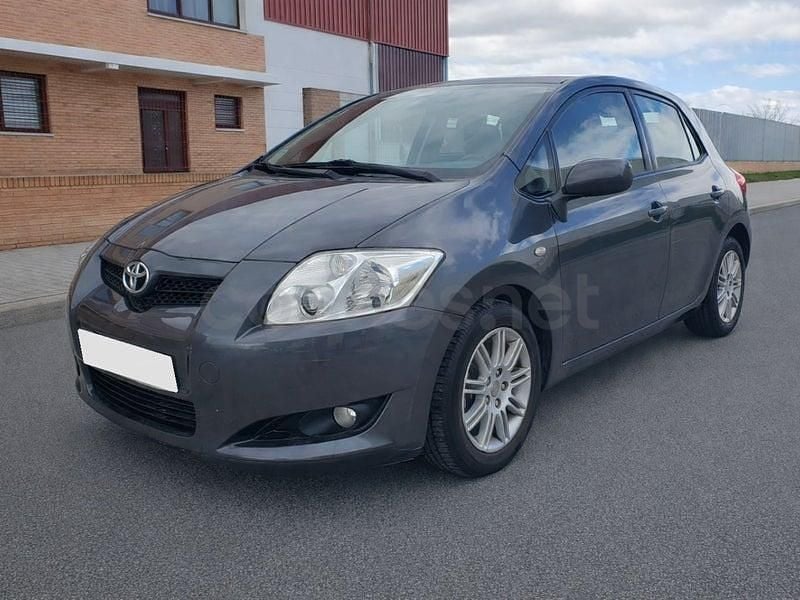 Usado Toyota Auris Sol 124 CV (91 kW) 2007 Gris / plata Utilitario