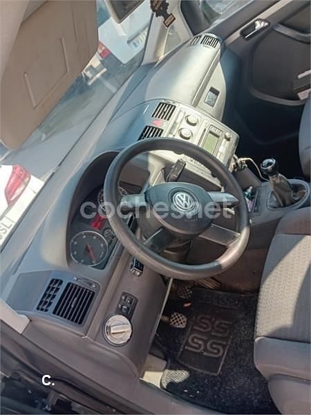 Negro Usado 2006 VW Touran Highline Monovolumen | 4700 € (Precio justo) - Imagen 1/4