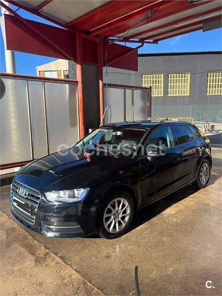 Używany Audi A3 150 KM (110 kW) 2013 Czarny Sedan/Limuzyna