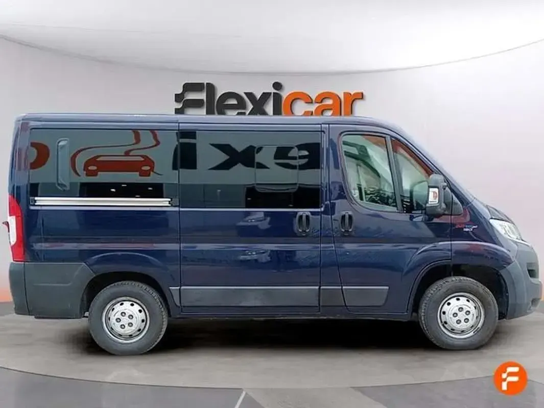 Usado Fiat Ducato 150 CV (110 kW) 2018 Azul Van