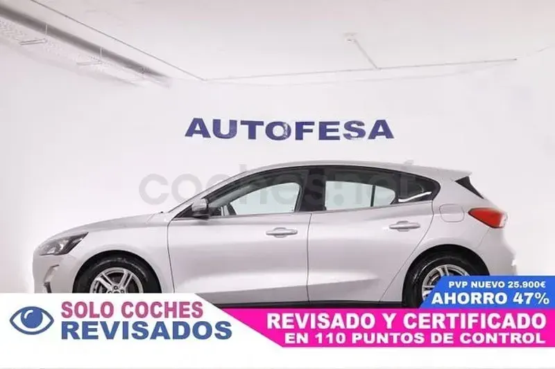 Usado Ford Focus Trend+ 125 CV (91 kW) 2021 Gris Berlina