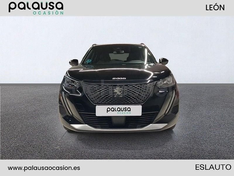 Usado Peugeot 2008 Allure 100 CV (73 kW) 2023 Negro SUV