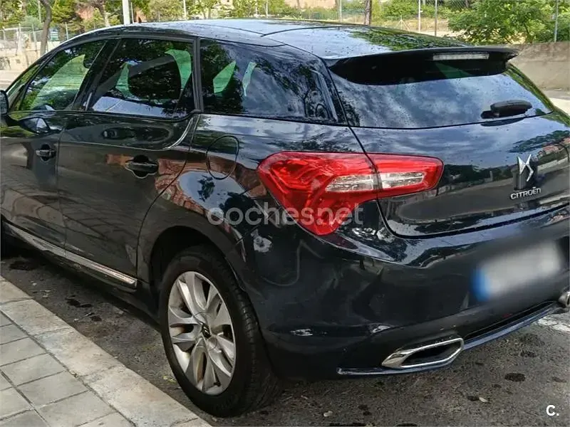 Usado DS Automobiles DS5 163 CV (119 kW) 2015 Gris / plata Utilitario