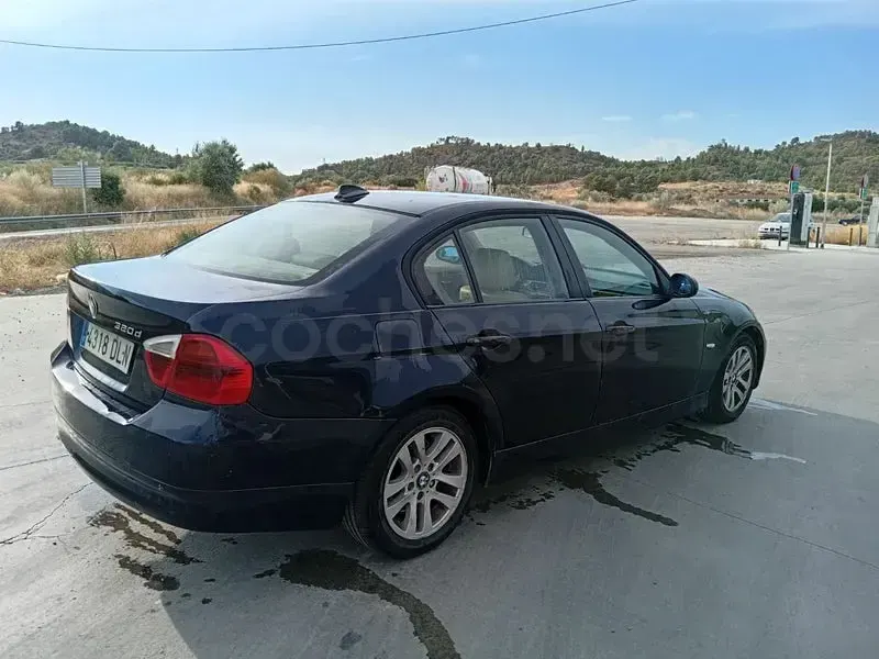 Usado BMW 320 163 CV (119 kW) 2006 Azul Berlina