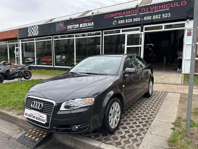 Usado Audi A4 140 CV (102 kW) 2007 Negro Berlina