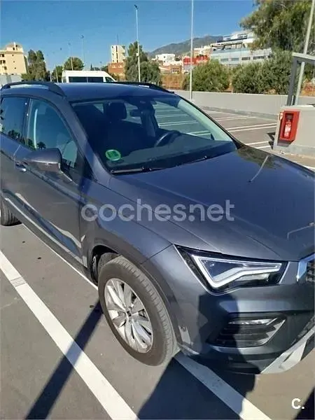Usado Seat Ateca Style 115 CV (84 kW) 2025 Gris / plata SUV