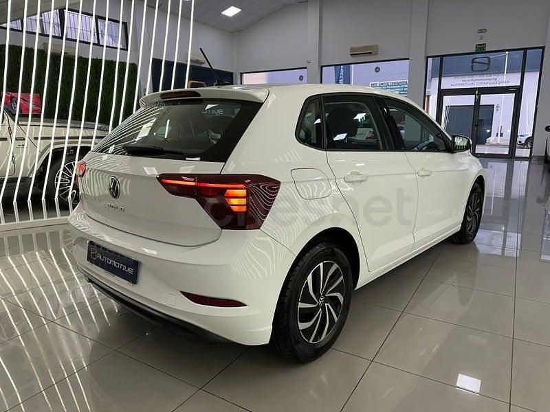 Usado VW Polo Life 95 CV (69 kW) 2023 Blanco Utilitario